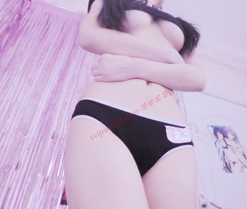 双马尾少女赛高酱-私定黑丝漏乳内衣